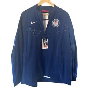 Nike Women's Paris 2024 Team USA Olympic Podium Jacket (Style: DZ3572) - XL